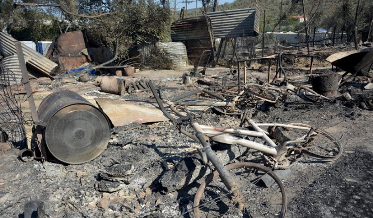 Προφυλακιστέοι οι 6 Αφγανοί για τον εμπρησμό της Μόριας