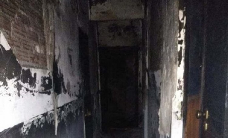 Θεσσαλονίκη: Φωτιά σε πολυκατοικία στο κέντρο – Απεγκλωβίστηκαν 12 άνθρωποι (βίντεο)