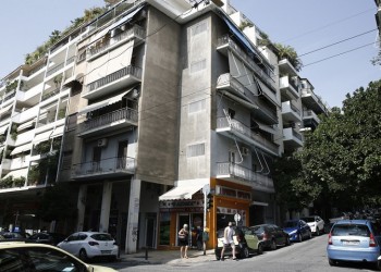 Γιάφκα με εκρηκτικά στο Κουκάκι – Μεγάλη επιχείρηση της Αντιτρομοκρατικής