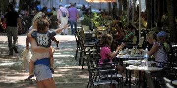 Καιρός: Η θερμοκρασία επανέρχεται στα κανονικά για την εποχή επίπεδα