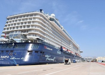Κρουαζιερόπλοιο «Mein Schiff 6»: Αρνητικά τα επαναληπτικά τεστ για κορονοϊό