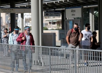Οι 11 περιοχές που είναι υποχρεωτική η χρήση μάσκας και σε εξωτερικούς χώρους