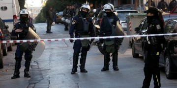 Δύο αστυνομικοί τραυματίστηκαν σε επεισόδια μετά το Παναθηναϊκός-ΠΑΟΚ