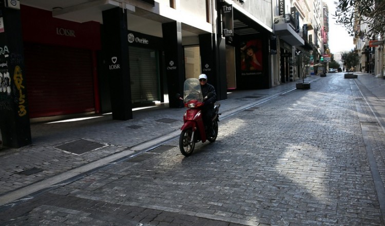 Το δίπλωμα οδήγησης ΙΧ θα ισχύει και για μηχανάκι
