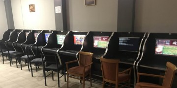 Νέα επιτυχία της ΕΛΑΣ κατά του παράνομου τζόγου στην Αττική – Τρεις συλλήψεις