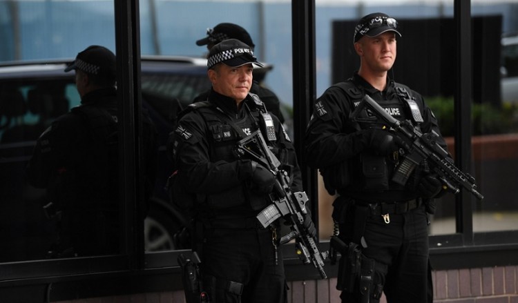 Μπέρμιγχαμ: Επιθέσεις με μαχαίρι, αναφορές για τραυματίες