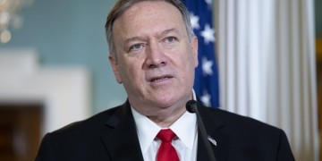 Ο Πομπέο εξετάστηκε για κορονοϊό και το τεστ είναι αρνητικό 3