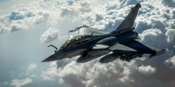 Σχέδιο ενίσχυσης με «Ραφάλ» και F-35 – Το σχέδιο για αμυντική θωράκιση