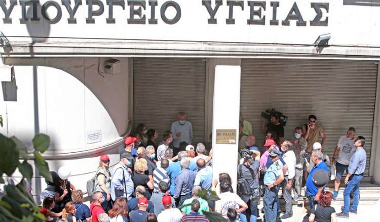 Απεργία των νοσοκομειακών γιατρών σε όλη την Ελλάδα