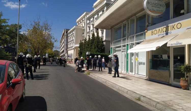 Τελικός Κυπέλλου ΑΕΚ-Ολυμπιακός με ισχυρές αστυνομικές δυνάμεις στον Βόλο