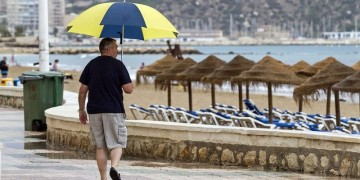 Καιρός σήμερα: Πρόσκαιρες τοπικές βροχές στα ανατολικά