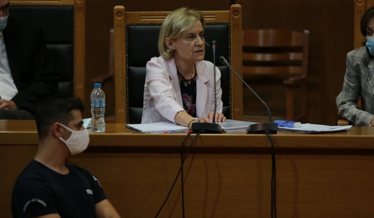 Δίκη Χρυσής Αυγής: Πρόταση για κανένα ελαφρυντικό στους ένοχους για διεύθυνση εγκληματικής οργάνωσης