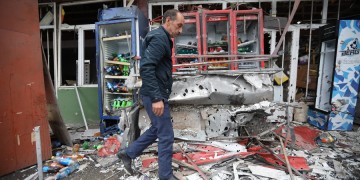 Αρμενία: Το Αζερμπαϊτζάν άρχισε επιθέσεις στο νότιο τμήμα του Ναγκόρνο Καραμπάχ