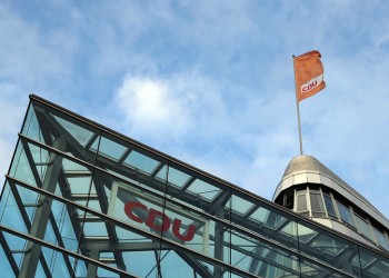 Γερμανία: Αναβάλλεται το εκλογικό συνέδριο του CDU λόγω της έξαρσης του κορονοϊού