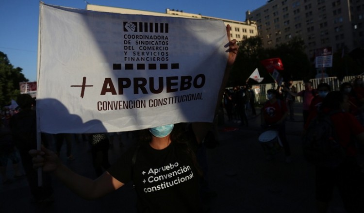 Δημοψήφισμα για το Σύνταγμα της Χιλής στη σκιά του Πινοσέτ