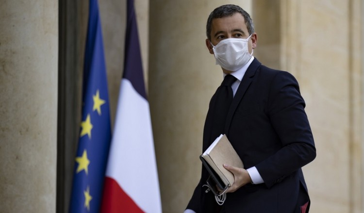 Υπουργός Εσωτερικών Γαλλίας: Είμαστε σε πόλεμο με την ισλαμιστική ιδεολογία