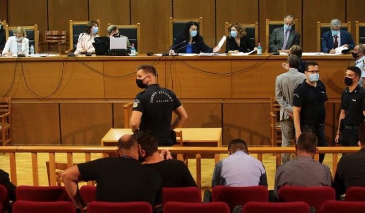 Η δίκη της Χρυσής Αυγής συνεχίζεται το πρωί της Παρασκευής