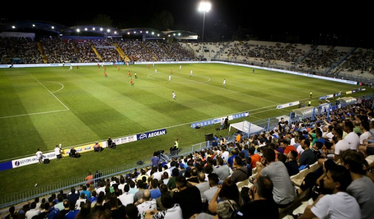 Ανακαλείται η απόφαση για παρουσία φιλάθλων στα γήπεδα