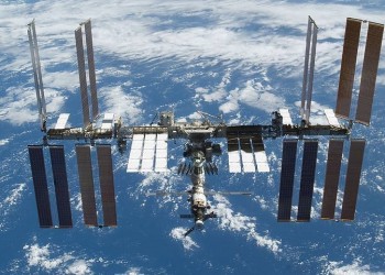 ISS: Ρώσοι κοσμοναύτες εντόπισαν διαρροή οξυγόνου με... τσάι