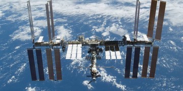 ISS: Ρώσοι κοσμοναύτες εντόπισαν διαρροή οξυγόνου με... τσάι