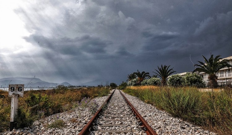 Κακοκαιρία με βροχές και καταιγίδες σήμερα – Πού θα εκδηλωθούν