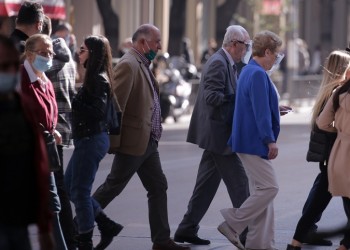 Θεσσαλονίκη: Ο κορονοϊός θερίζει το νομό αλλά ο συνωστισμός καλά κρατεί (βίντεο)