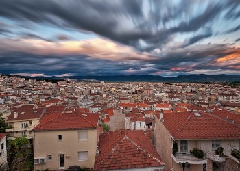 Κορονοϊός, τοπικά lockdown και επιπλέον μέτρα οικονομικής στήριξης – Σε ισχύ το «λουκέτο» στην Κοζάνη (βίντεο)