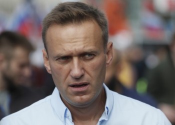 Ο Ναβάλνι υποστηρίζει ότι τον δηλητηρίασαν οι ρωσικές μυστικές υπηρεσίες