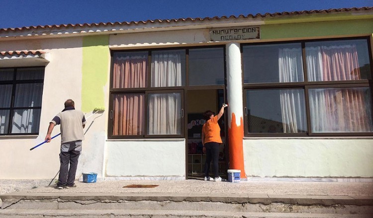 Έβρος: Δασκάλα με «χρυσά χέρια» μεταμόρφωσε το νηπιαγωγείο Πέπλου