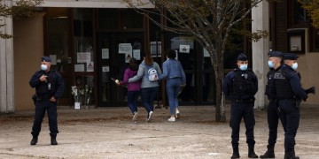 Η Γαλλία θα απελάσει 231 αλλοδαπούς, ύποπτους για εξτρεμιστικές πεποιθήσεις