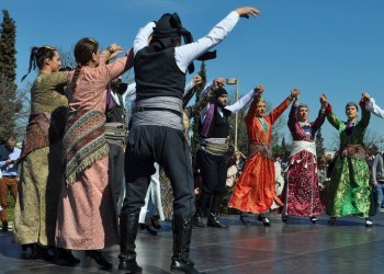 Ξεκινούν τα μαθήματα ποντιακών χορών στο Σύλλογο Ποντίων Μεταμόρφωσης «Ο Εύξεινος Πόντος»