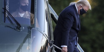 Σύγχυση για την υγεία του Τραμπ – Δεν είναι εντελώς «εκτός κινδύνου»