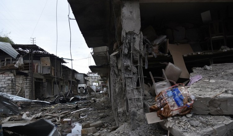 Συνεχίζονται οι συγκρούσεις στο Ναγκόρνο Καραμπάχ – Ανησυχία για τους αμάχους