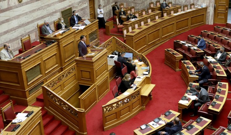 Βουλή: Κυρώθηκαν 5 μνημόνια συνεργασίας με Ρωσία και Κουβέιτ