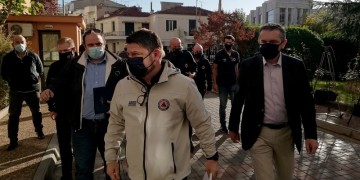 Ο Χαρδαλιάς φοβάται για τα Ιωάννινα –  Ισχυρή σύσταση για μάσκες και αποφυγή συνωστισμού (βίντεο)