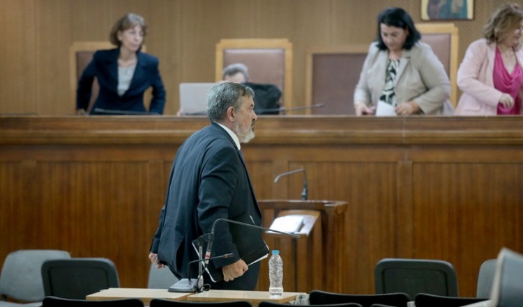 Διαφεύγει ο Χρήστος Παππάς, υπαρχηγός της Χρυσής Αυγής – Τι δήλωσε ο συνήγορός του