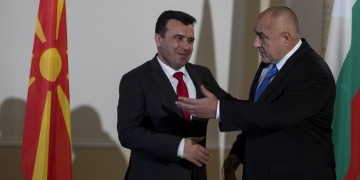 Έντονη δυσαρέσκεια Ζάεφ για το μπλόκο της Βουλγαρίας στις ενταξιακές διαπραγματεύσεις Σκοπίων-ΕΕ