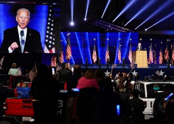 Ο Μπάιντεν έρχεται στον Λευκό Οίκο, ο Τραμπ δεν θέλει να φύγει