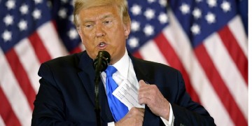 ΗΠΑ: Πρόστιμο 110.000 δολαρίων στον Ντόναλντ Τραμπ