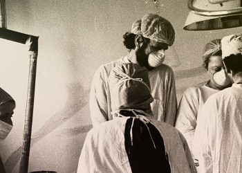Έλληνες γιατροί στο Καραμπάχ: Χειρουργούσαμε χωρίς ρεύμα, γάντια και με νάιλον σακούλες