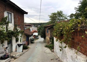Κατάλογοι με ονόματα προσφύγων από το Γιαλί-Τσιφλίκ της Προύσας