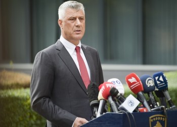 Στο ειδικό δικαστήριο της Χάγης ο πρώην πρόεδρος του Κοσόβου Χασίμ Θάτσι