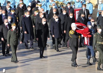 Σε Τουρκία και Κατεχόμενα τίμησαν τον Μουσταφά Κεμάλ (φωτο, βίντεο)