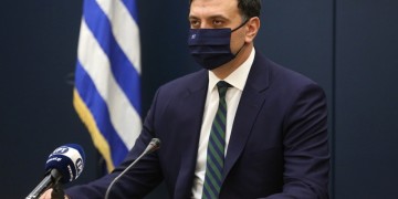 Κικίλιας: Ταβάνι τα 500 κρούσματα τη μέρα για την άρση του lockdown