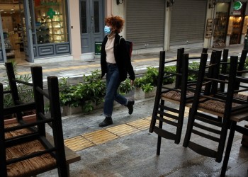Συναγερμός για την εξέλιξη της πανδημίας στην Ελλάδα – Οι ευαίσθητες ηλικίες
