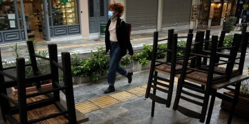 Συναγερμός για την εξέλιξη της πανδημίας στην Ελλάδα – Οι ευαίσθητες ηλικίες