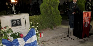 Χρυσή Αυγή: Προσαγωγές σε Νέο Ηράκλειο και Γαλάτσι για παραβίαση απαγόρευσης συγκεντρώσεων