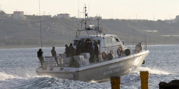 Λευκάδα: Εξάρθρωση κυκλώματος που μετέφερε μετανάστες από την Ελλάδα στην Ιταλία