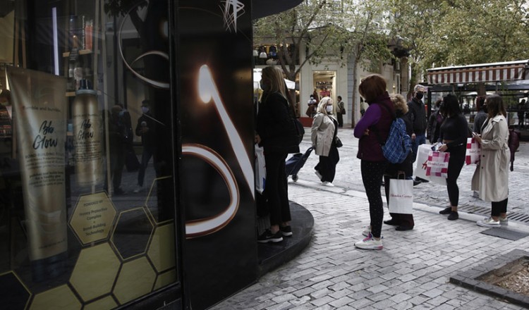 Lockdown και μανία αγορών – Πώς λειτουργεί ο καταναλωτισμός