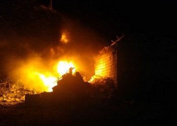 Ναγκόρνο Καραμπάχ: Αρμένιοι πυρπολούν τα σπίτια τους